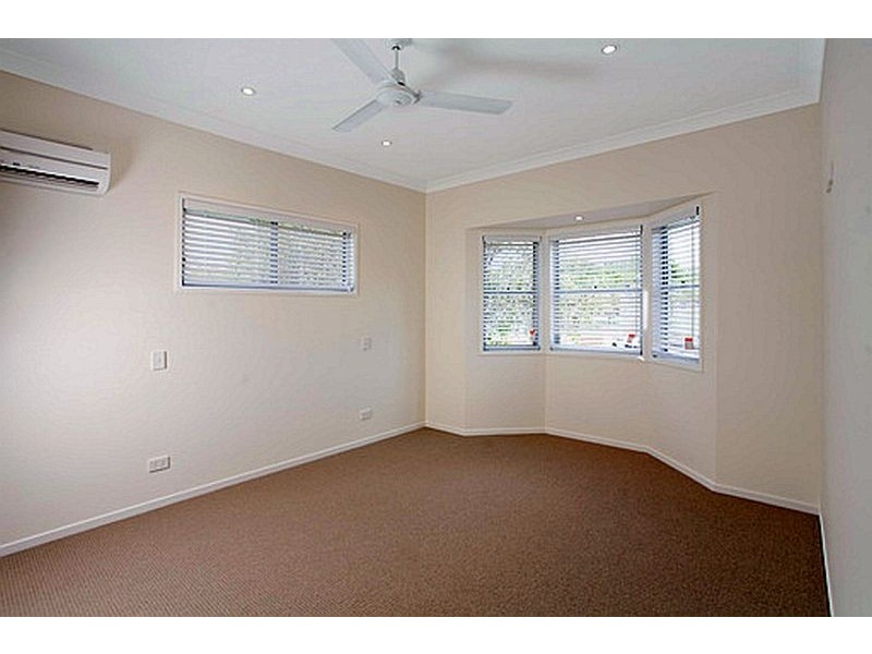 5 Grace Street, Mitchelton QLD 4053