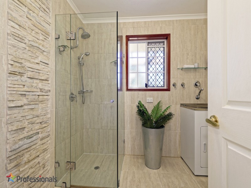 41 Leonarda Drive, Ferny Hills QLD 4055