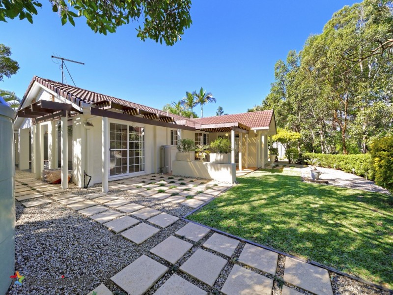 41 Leonarda Drive, Ferny Hills QLD 4055