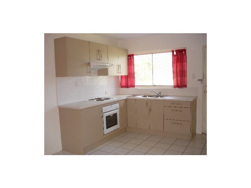 2/15  Thuruna Street, Stafford QLD 4053