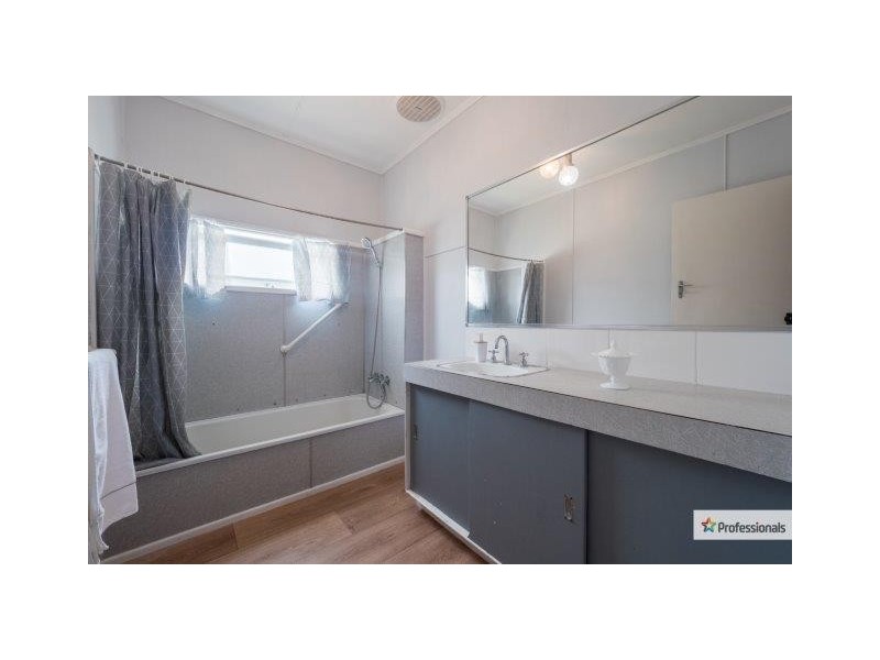 6 Wideview Terrace, Arana Hills QLD 4054