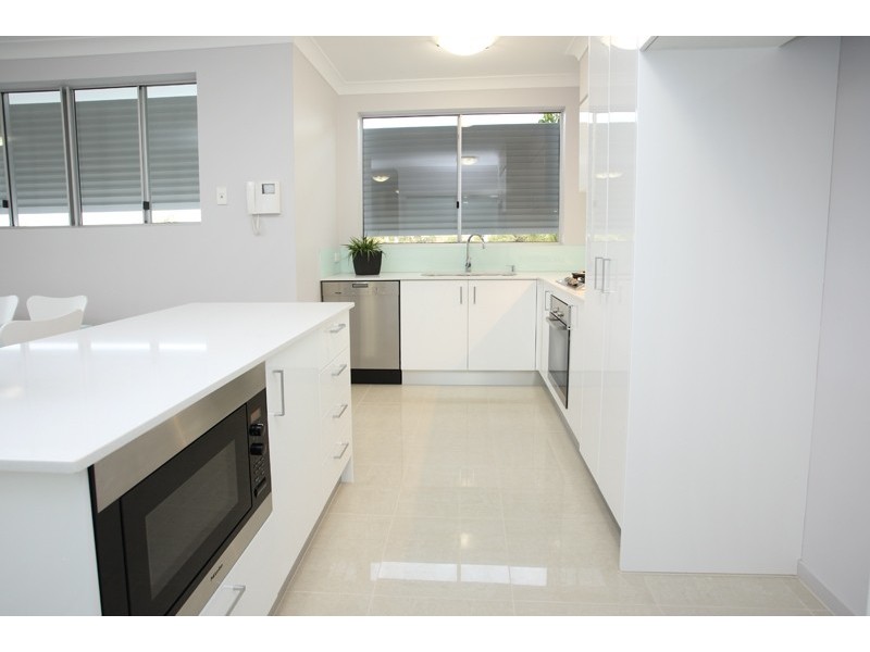 6/101 Sherwood Road, Toowong QLD 4066