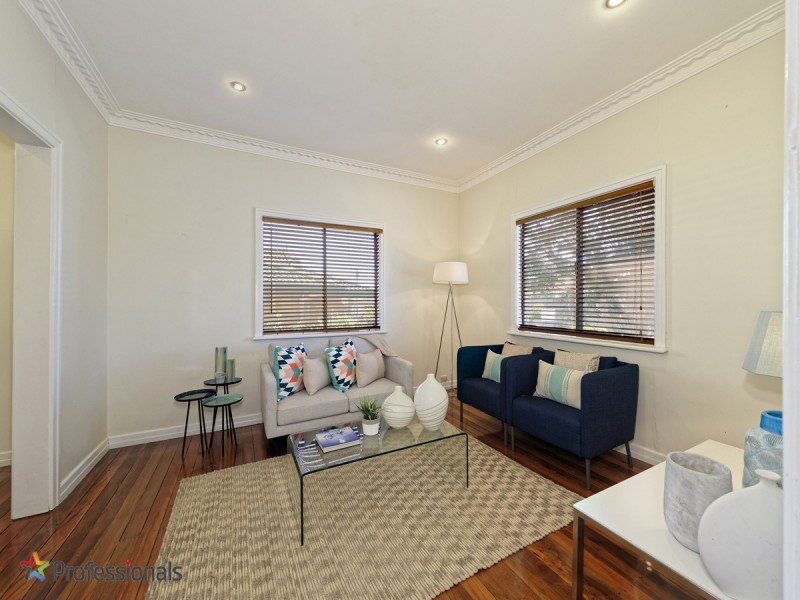 14 Eltham Street, Kedron QLD 4031