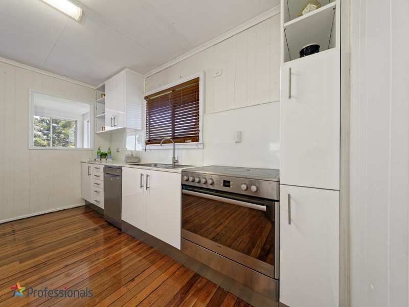 14 Eltham Street, Kedron QLD 4031