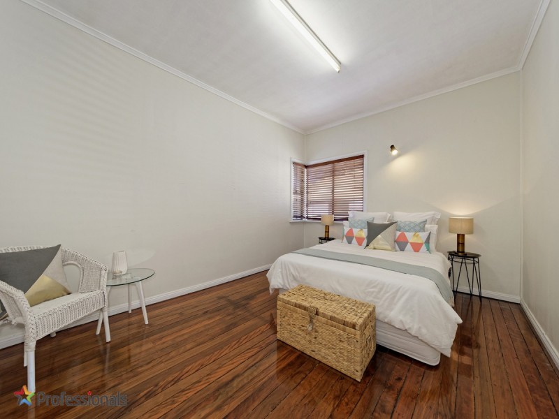 14 Eltham Street, Kedron QLD 4031