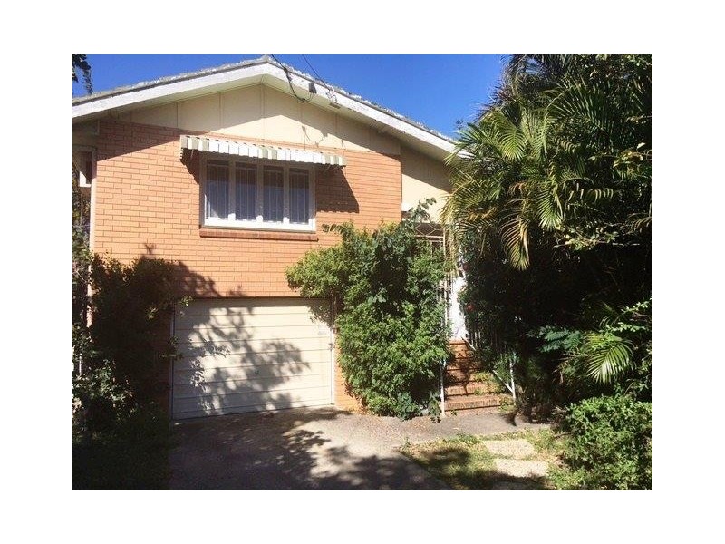 23 Hall Street, Chermside QLD 4032