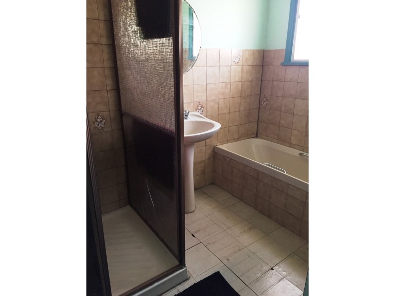 23 Hall Street, Chermside QLD 4032