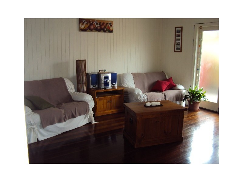 2/10 Dunkirk Street, Gaythorne QLD 4051