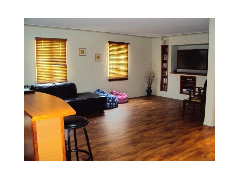 78 Scott Street, Stafford Heights QLD 4053