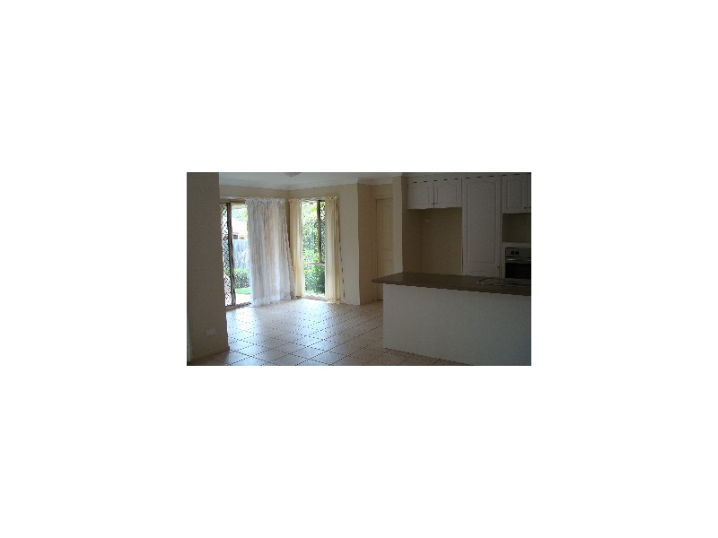 46 DiCaprio Cct, Bridgeman Downs QLD 4035