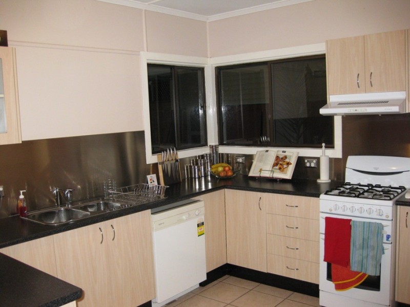 21 Leach Street, Everton Park QLD 4053