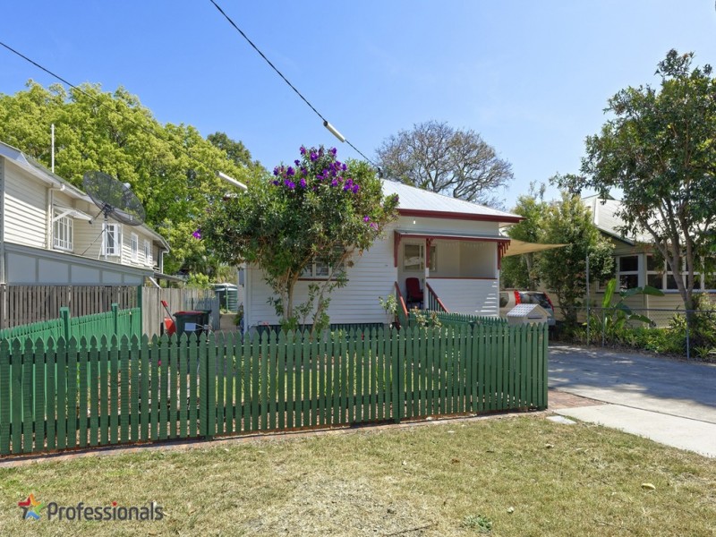 74 Saint Helens Road, Mitchelton QLD 4053