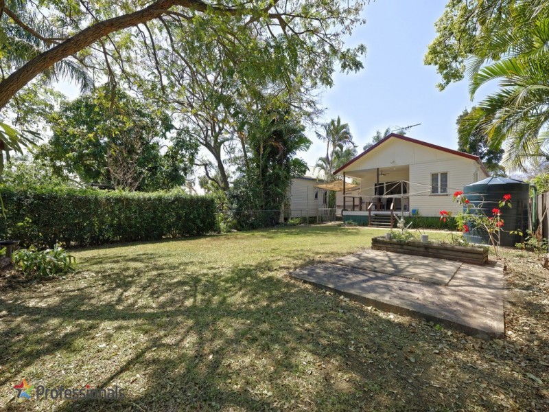 74 Saint Helens Road, Mitchelton QLD 4053