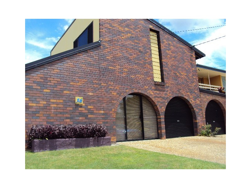 15 Loombah Cresent, Ferny Hills QLD 4055