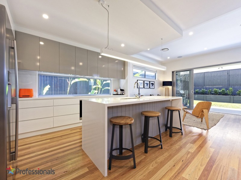 24A Rawson Street, Wooloowin QLD 4030