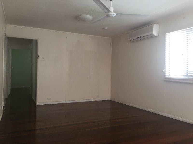 22 University Road, Mitchelton QLD 4053