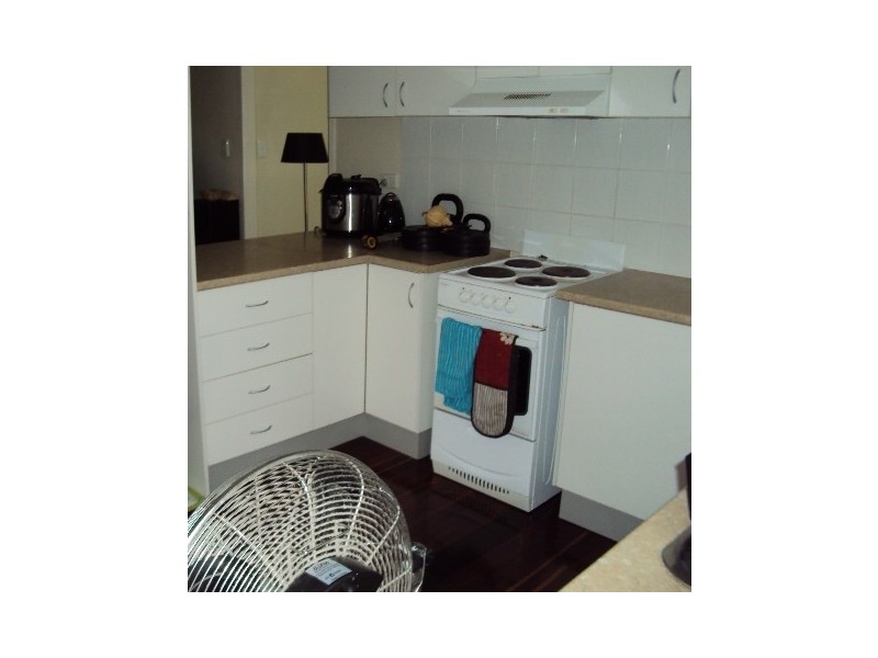 4/28  Waite Street, Norman Park QLD 4170