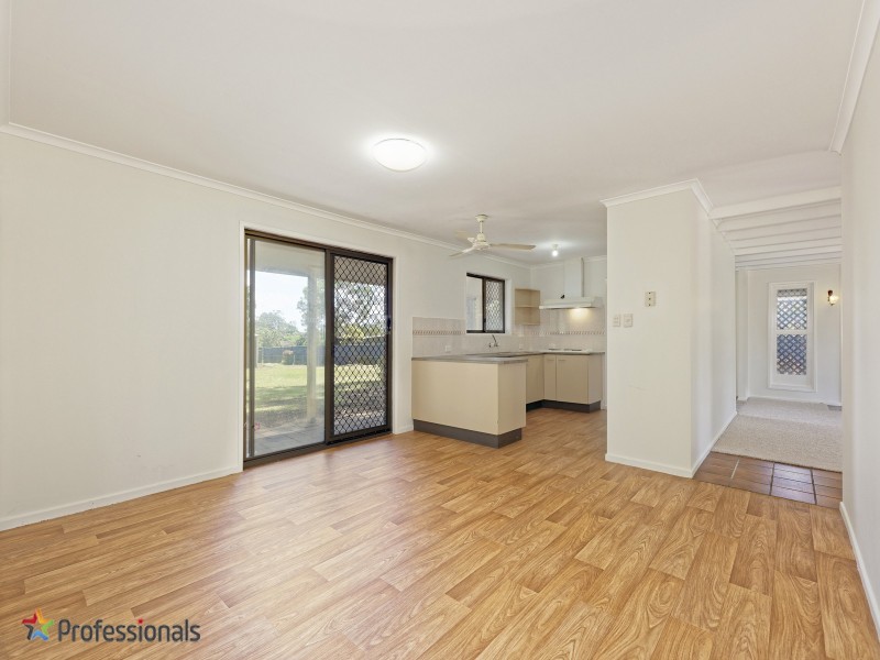 38 Moss Road, Camira QLD 4300