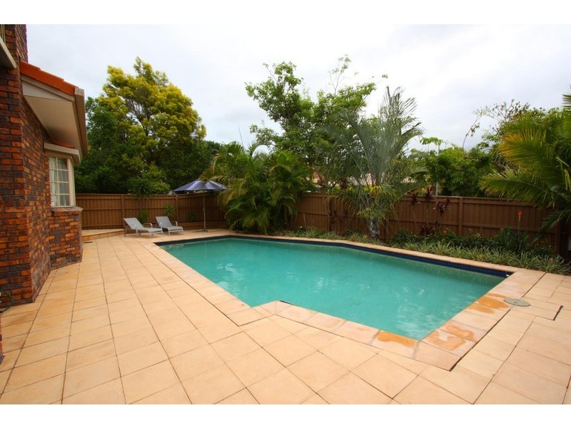 2 Carli Court, Keperra QLD 4054