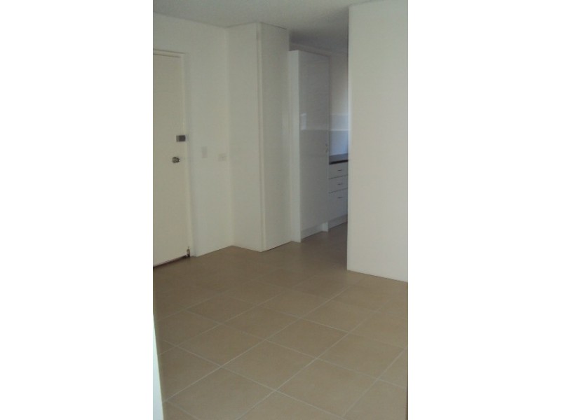 2/101 Boyd Road, Nundah QLD 4012