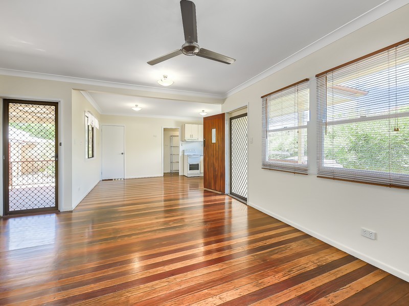 25 Barellan Street, Stafford QLD 4053