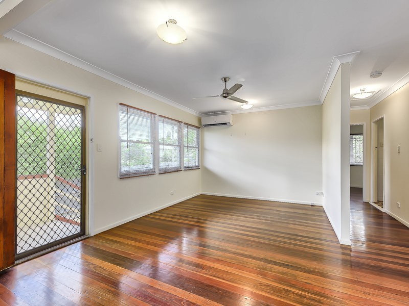 25 Barellan Street, Stafford QLD 4053