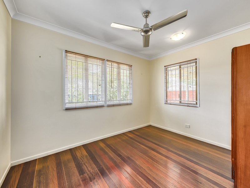 25 Barellan Street, Stafford QLD 4053