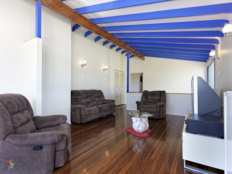 3 Lurneah Crescent, Ferny Hills QLD 4055