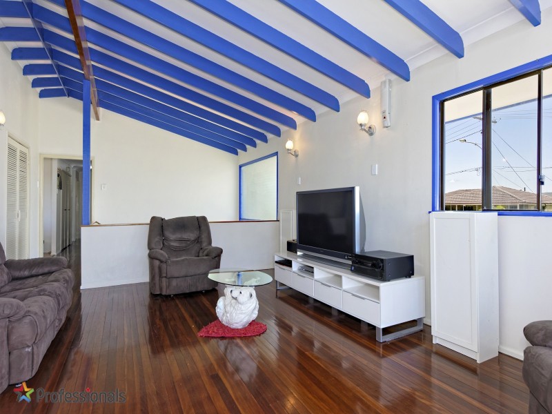 3 Lurneah Crescent, Ferny Hills QLD 4055