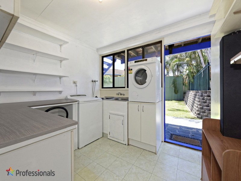 3 Lurneah Crescent, Ferny Hills QLD 4055