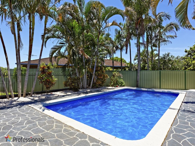 3 Lurneah Crescent, Ferny Hills QLD 4055