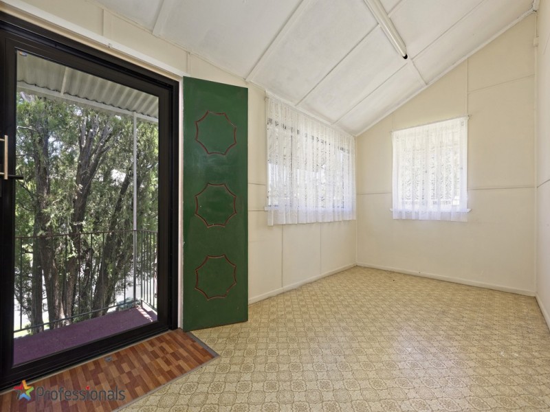 3 Little Barron Street, Gordon Park QLD 4031