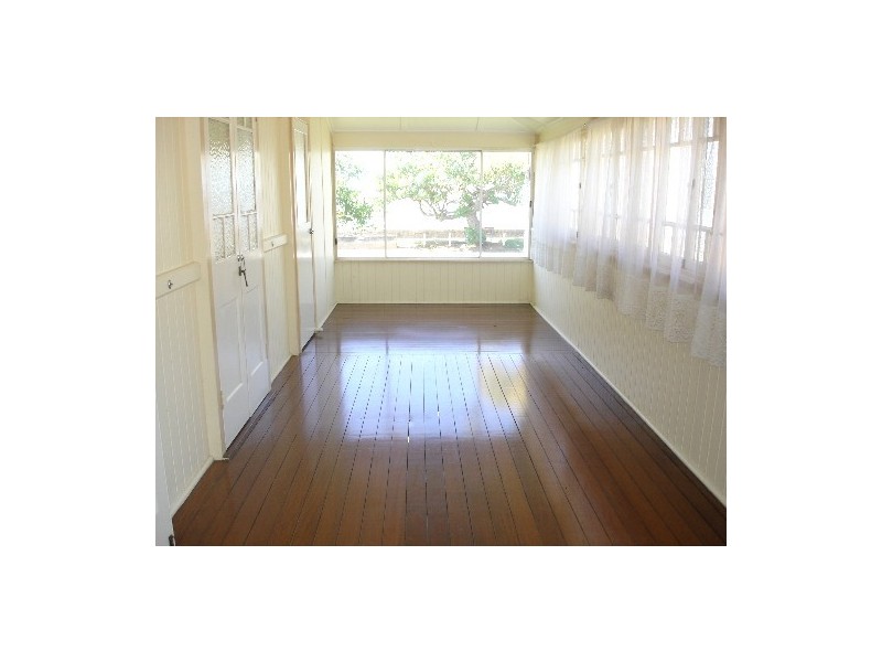 294 Flinders Parade, Sandgate QLD 4017