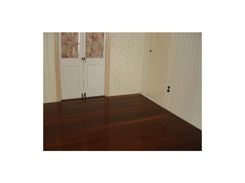 294 Flinders Parade, Sandgate QLD 4017