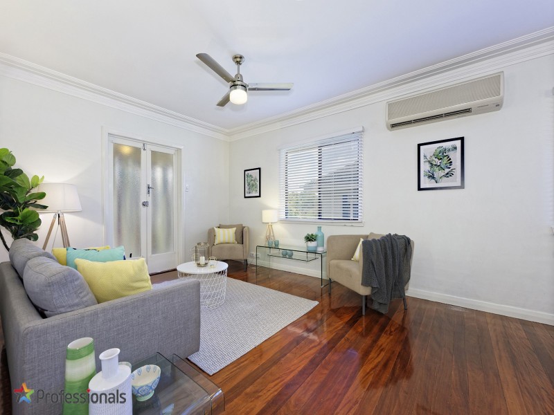 30 Elbury Street, Mitchelton QLD 4053