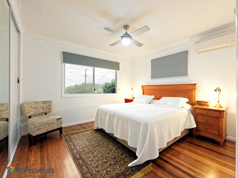 3 Redwood Street, Stafford Heights QLD 4053