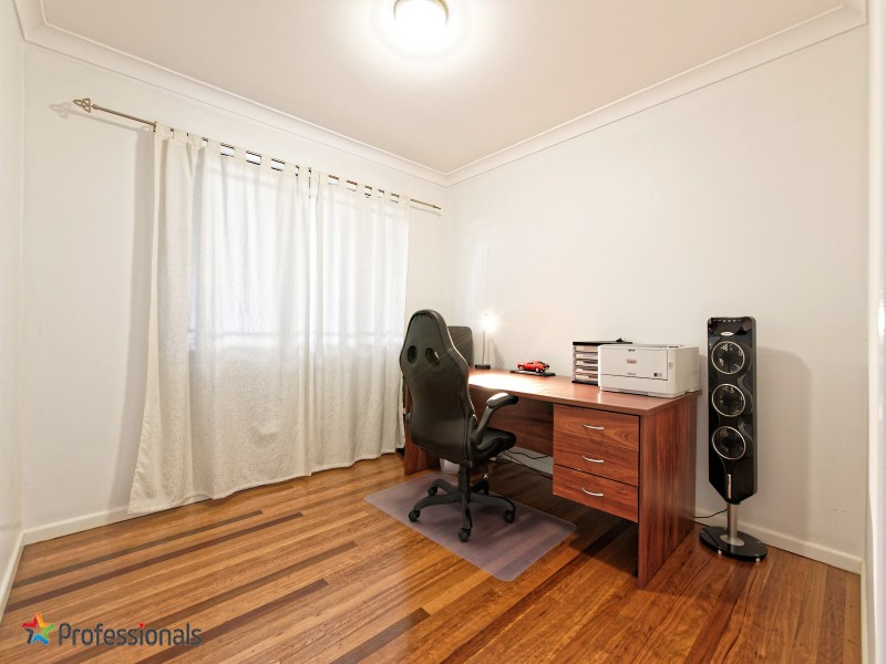 3 Redwood Street, Stafford Heights QLD 4053