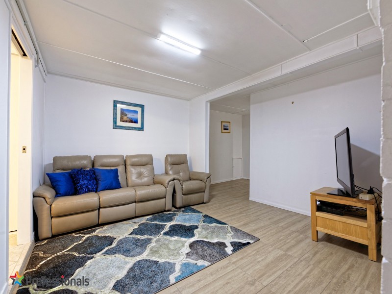 3 Redwood Street, Stafford Heights QLD 4053