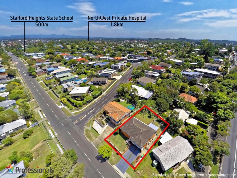 3 Redwood Street, Stafford Heights QLD 4053