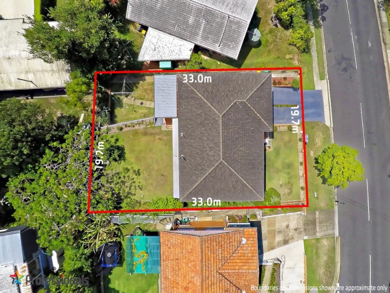 3 Redwood Street, Stafford Heights QLD 4053
