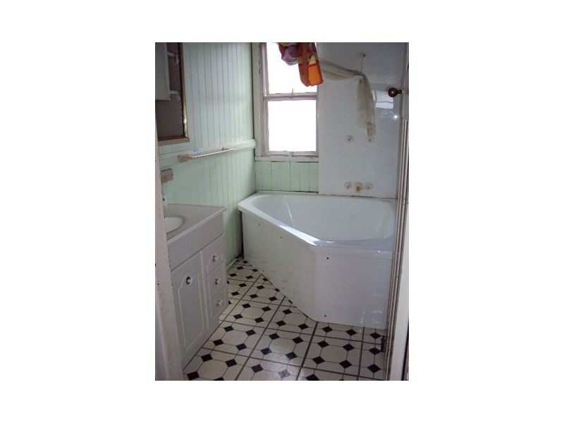 22 Tennyson Street, Bulimba QLD 4171