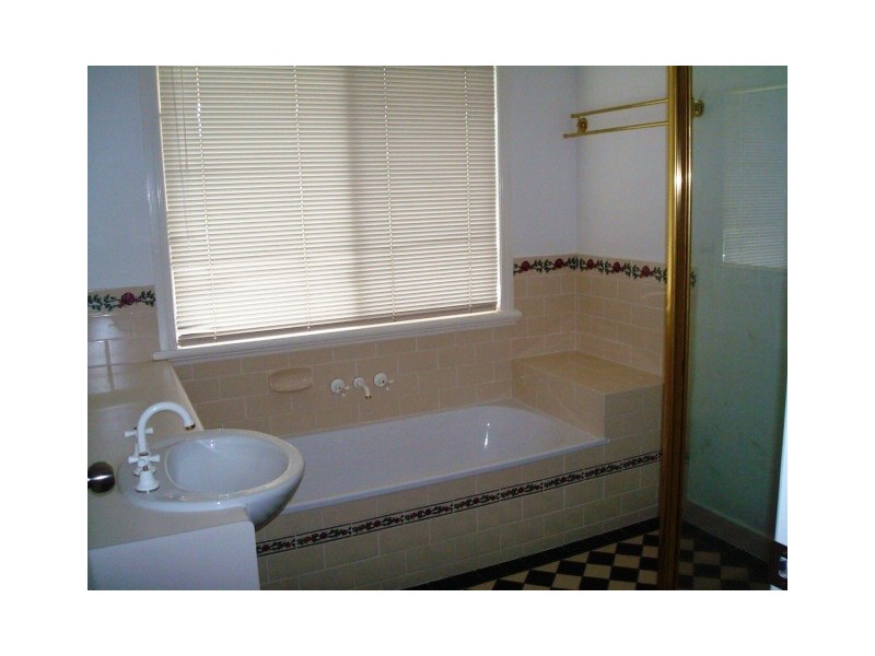 3  Torwood Court, Ferny Hills QLD 4055