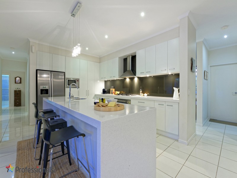 3 Lakeview Terrace, Murrumba Downs QLD 4503