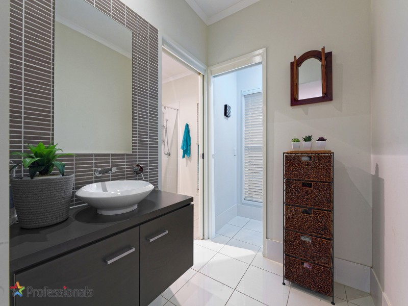 3 Lakeview Terrace, Murrumba Downs QLD 4503