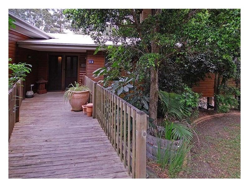 57 Blackwood Drive, Ferny Hills QLD 4055