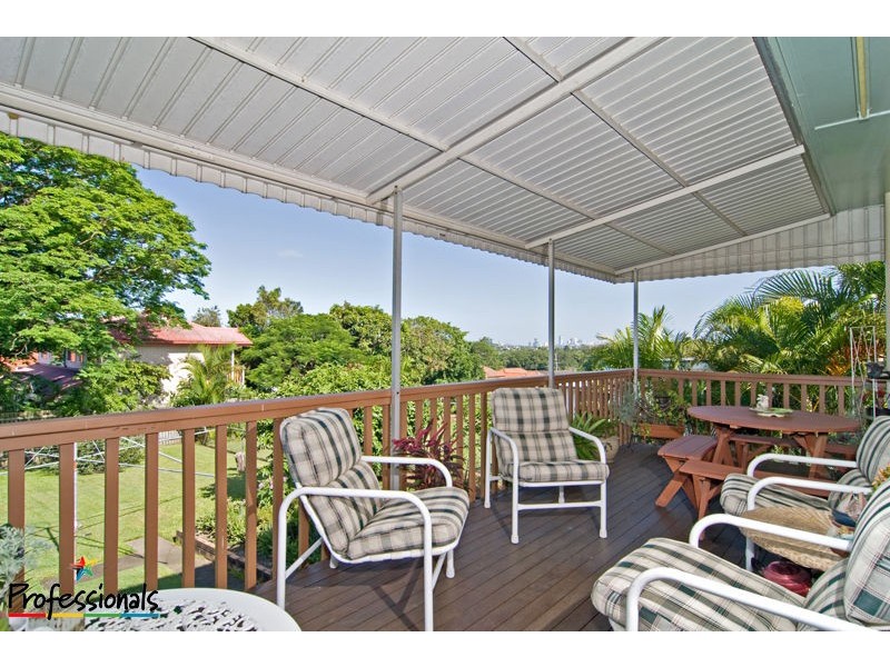 33 Barrymore Street, Everton Park QLD 4053