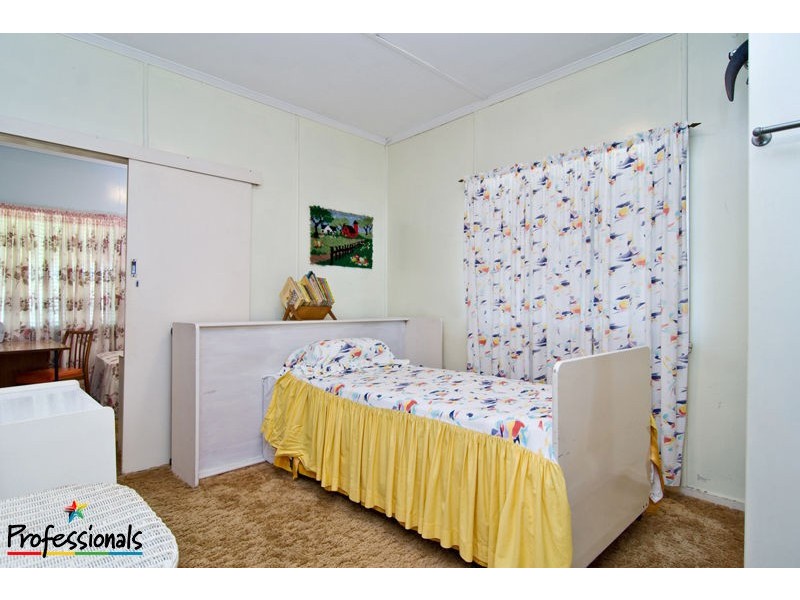 33 Barrymore Street, Everton Park QLD 4053