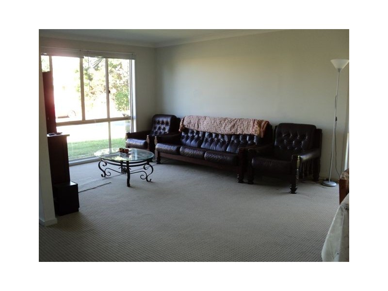 1/10 Orchid Crescent, Fitzgibbon QLD 4018