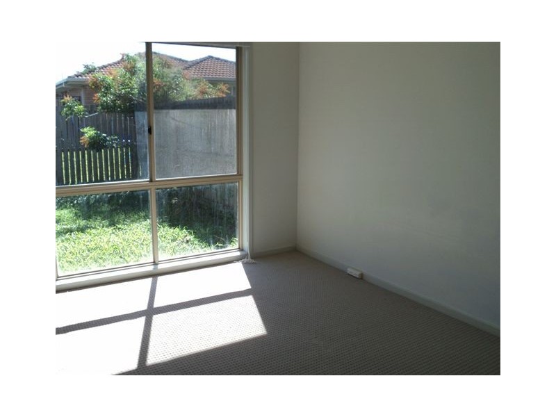 1/10 Orchid Crescent, Fitzgibbon QLD 4018