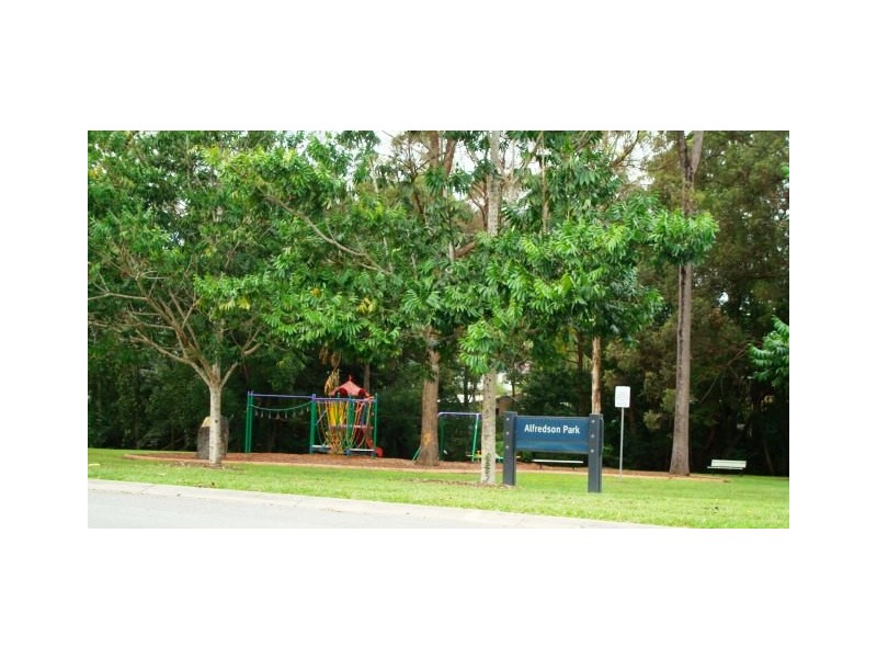 3 Janet Place, Arana Hills QLD 4054